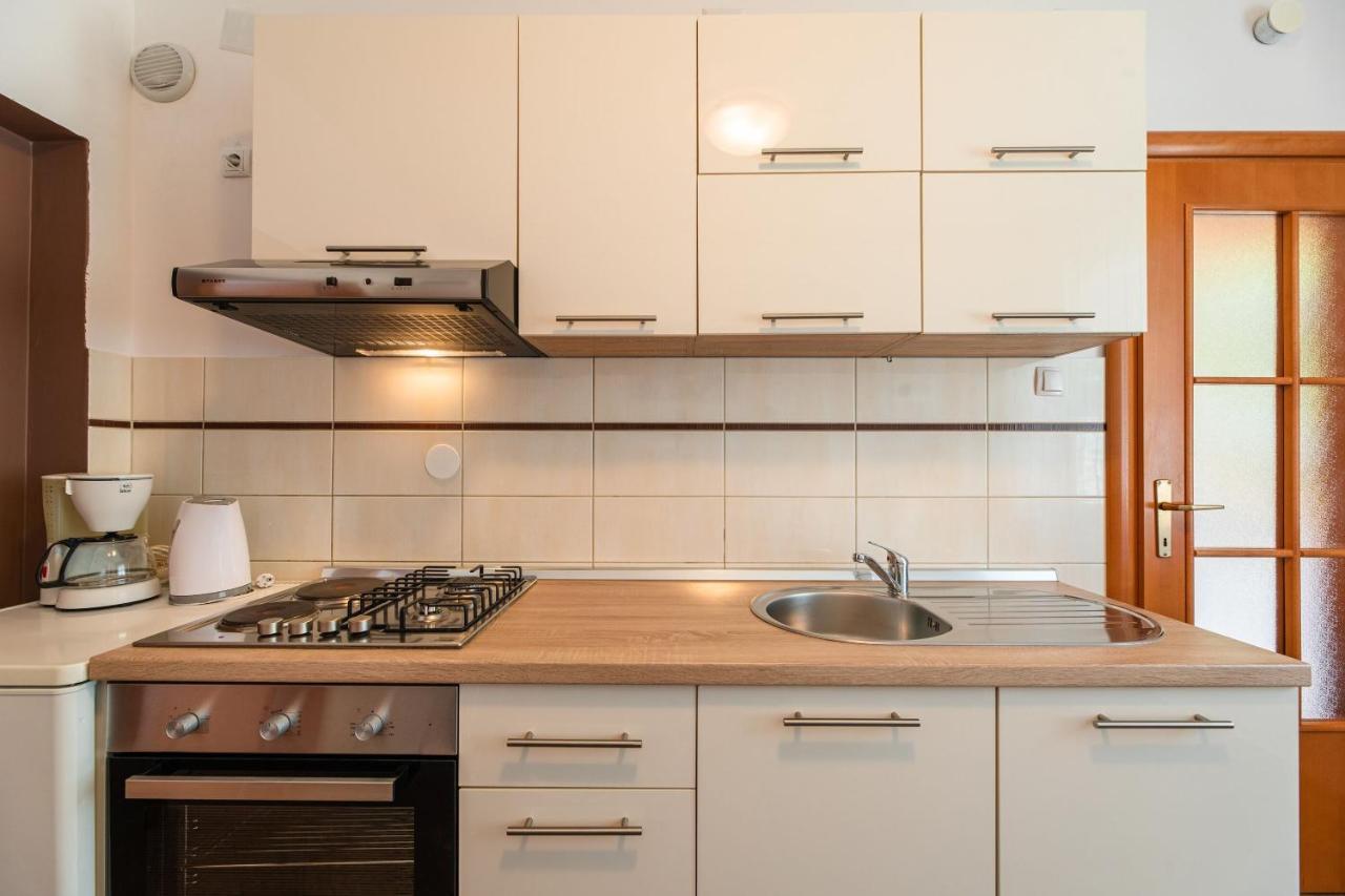 Apartments Jasna Цриквеница Экстерьер фото